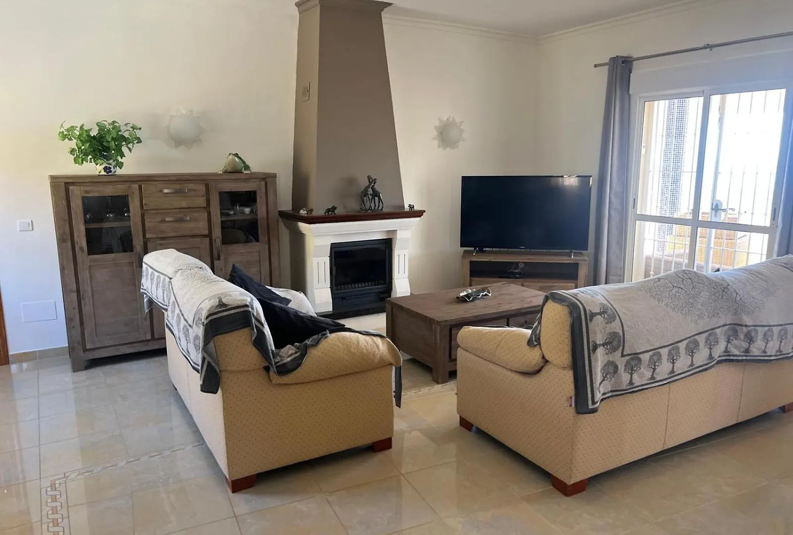 Villa Camakini With Heated Pool And Sea View Arenas