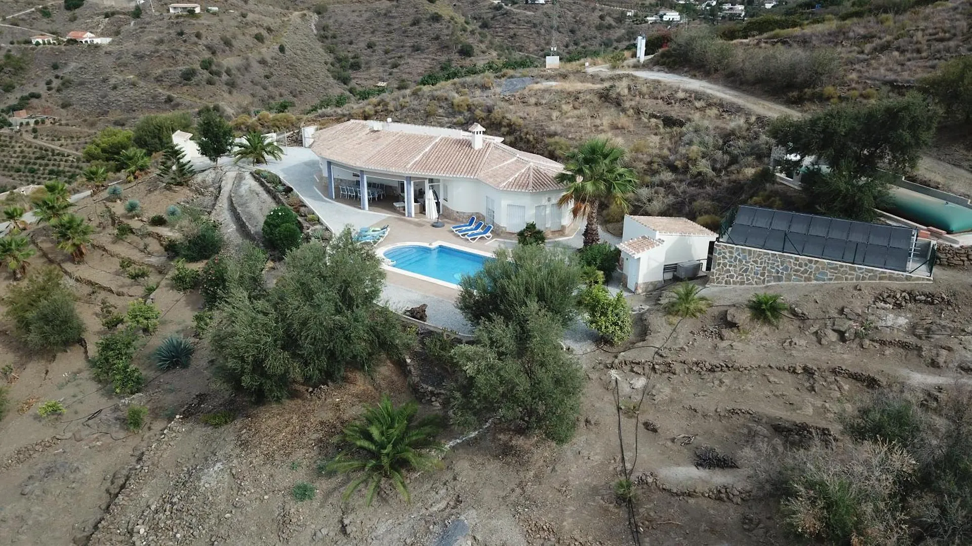 Villa Camakini With Heated Pool And Sea View Arenas