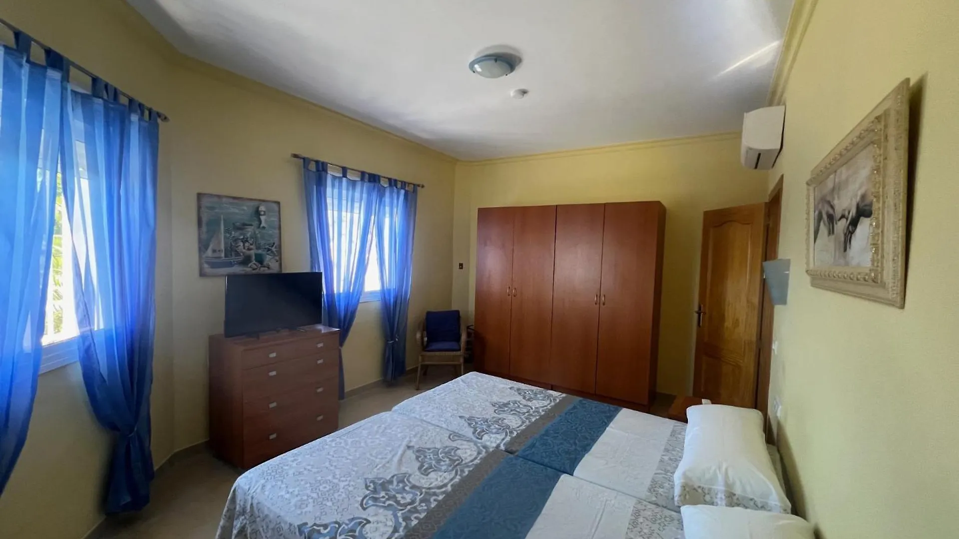 Villa Camakini With Heated Pool And Sea View Arenas   Arenas (Malaga)