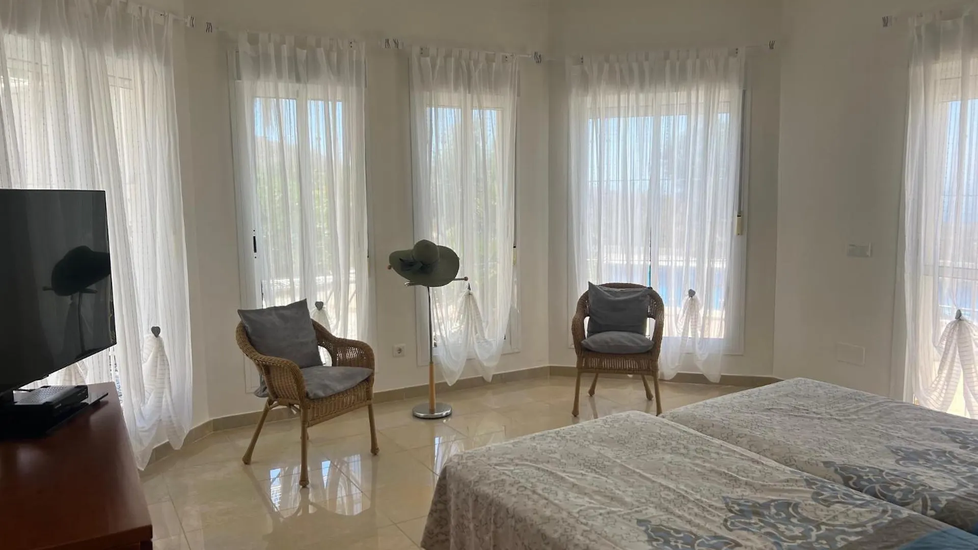 Villa Camakini With Heated Pool And Sea View Arenas  Spain