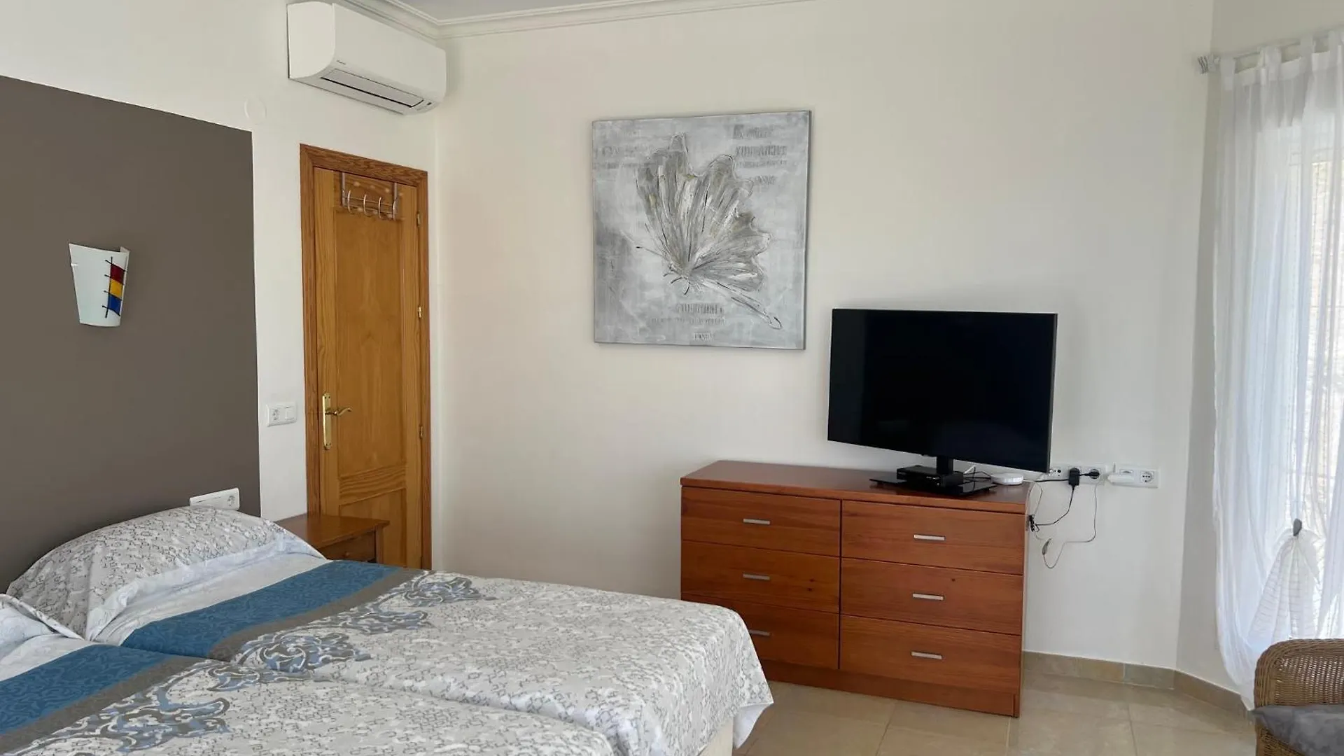 Villa Camakini With Heated Pool And Sea View Arenas