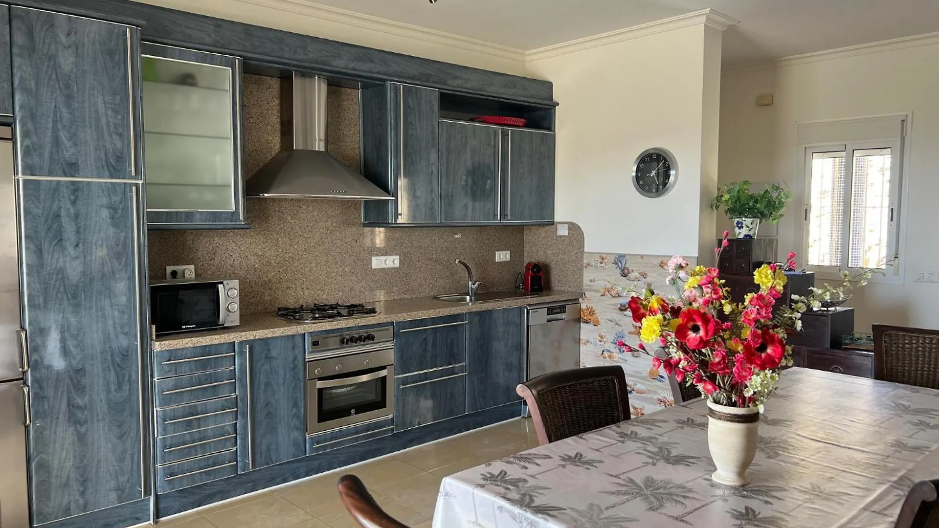 Villa Camakini With Heated Pool And Sea View Arenas