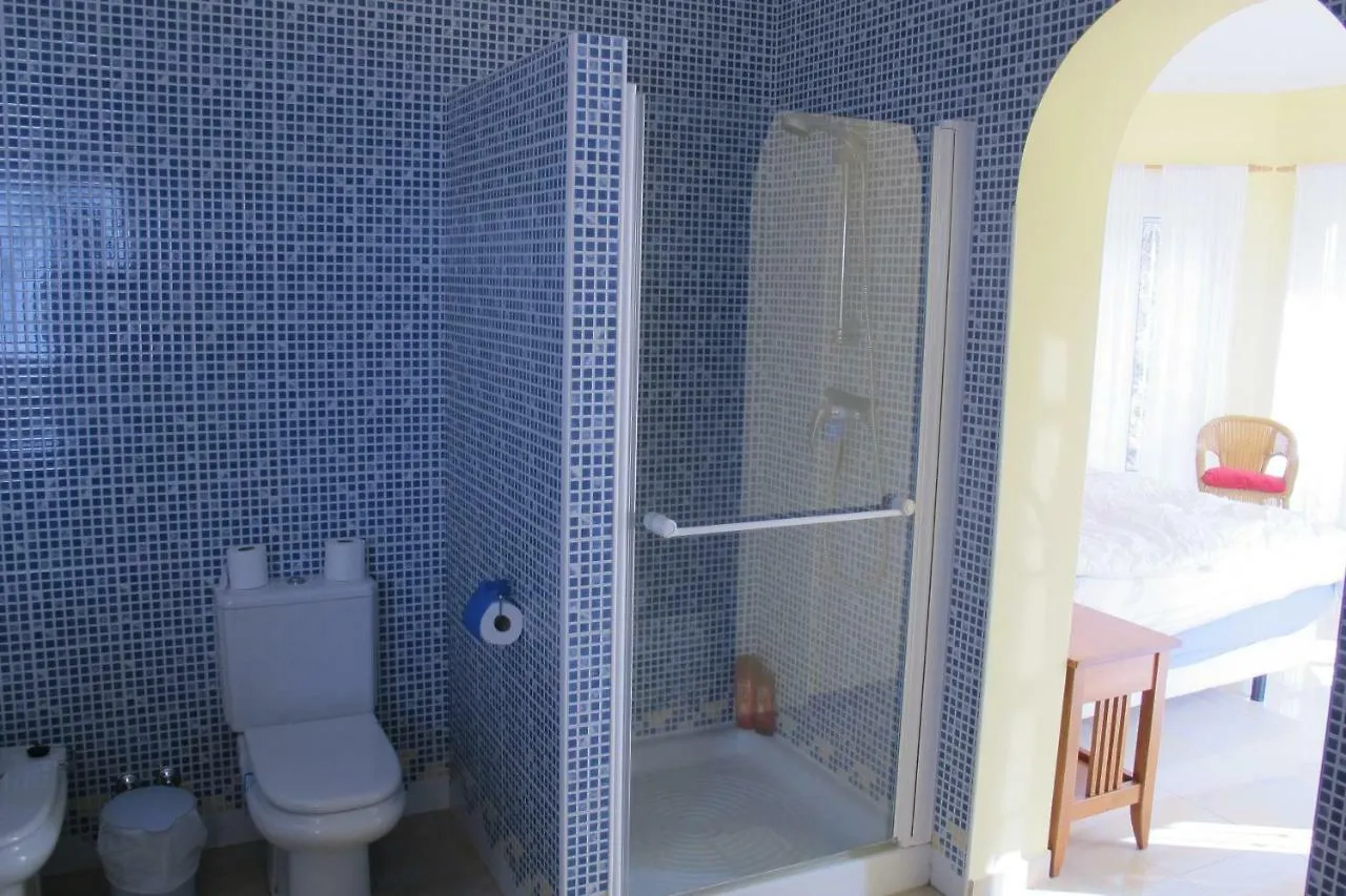 Villa Camakini With Heated Pool And Sea View Arenas  Spain