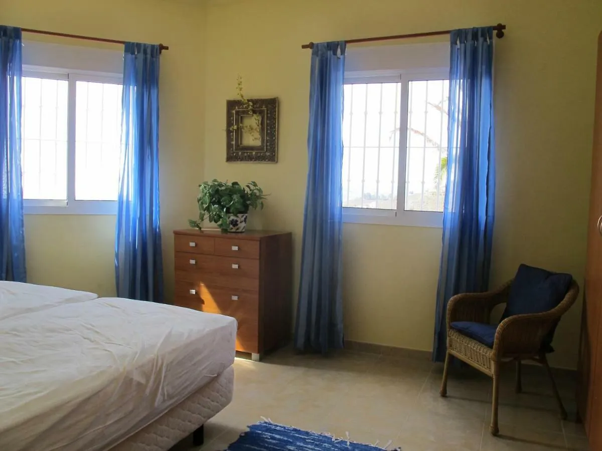 Villa Camakini With Heated Pool And Sea View Arenas  Arenas (Malaga)